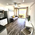 Appartamento Castle Harbour Duplex With Pool View C115