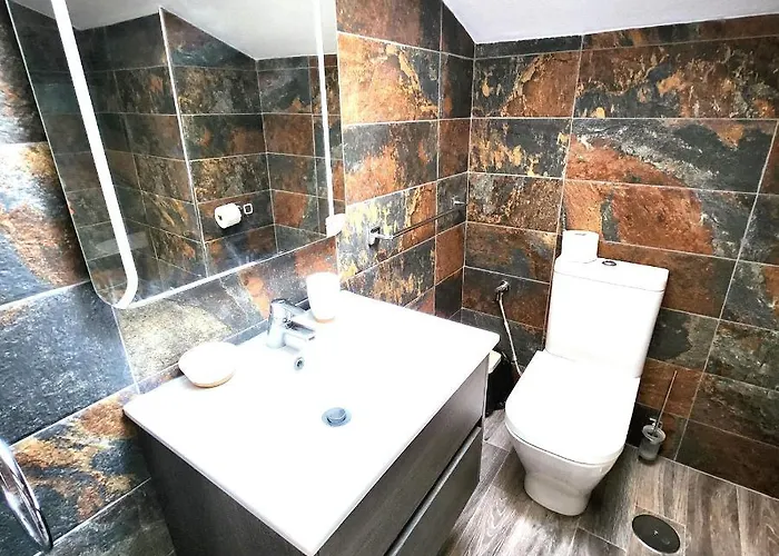 Castle Harbour Duplex With Pool View C115 Appartement Los Cristianos (Tenerife)