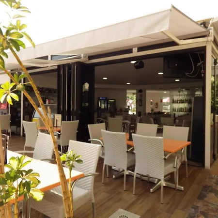 Castle Harbour Duplex With Pool View C115 アパート